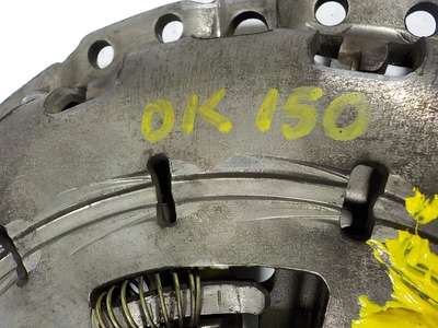 BMW Clutch Kit 21207638466 &ndash; Does not ship to Lebanon. See detailsfor shippingLocated in: Valencia, Spain Delivery: Varies Returns: 30 days returns. Buyer pays for return shipping. If you use an eBay shipping label, it will be deducted from your refund amount. See details- for more information about returns Payments: Diners Club Condition: Used Seller Notes: “17223507 124052310 MLV17223507 21207638466 PROCEDE DE COCHE INGLÉS” Brand: BMW Compatible Vehicle Make: BMW Compatible Vehicle Model: SERIE 3 COUPE (E92) Version: 2.0 Turbodiesel CAT Manufacturer Part Number: 21207638466 Category: CAMBIO/EMBRAGUE Position in vehicle: ZONA MOTOR OE/OEM Part Number: 21207638466 Other part number: 124052310 &ndash; Fits BMW SERIE 3 COUPE E92 2.0 TU thumbnail 3