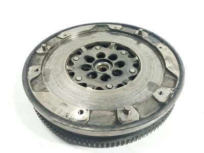 BMW Clutch Kit 21208631999 &ndash; Does not ship to Lebanon. See detailsfor shippingLocated in: Valencia, Spain Delivery: Varies Returns: 30 days returns. Buyer pays for return shipping. If you use an eBay shipping label, it will be deducted from your refund amount. See details- for more information about returns Payments: Diners Club Condition: Used Seller Notes: “17454338 SIN REFERENCIA” Brand: BMW Compatible Vehicle Make: BMW Compatible Vehicle Model: 5 (F10) Version: 520 d Manufacturer Part Number: 21208631999 Category: CAMBIO/EMBRAGUE Position in vehicle: ZONA MOTOR OE/OEM Part Number: 21208631999 Superseded Part Number: 21208638897 &ndash; Fits BMW 5 F10 520 D thumbnail 3