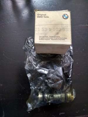 BMW Clutch Cylinder 21521102935