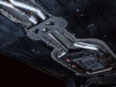 AWE Non-Resonated Performance Mid-pipe Fits BMW G8X M3/M4 image 3