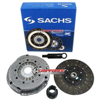 Sachs Clutch Kit K70238-01-R0D-SS &ndash; Germany Performance Part: Yes Input Spline Quantity: 10 Interchange Part Number: 03-011 KF649-01 03-030 K70206-01 K70238-01 195321 Plate Diameter: 9-1/2" x 1-1/8" x 10 spline Type: Clutch Kit Disc Diameter: 9-1/2" x 1-1/8" x 10 spline Clutch Disc Style: Full Face Sprung Disc Pressure Plate Type: Heavy Duty Push Type Diaphragm Surface Finish: HD STAGE 2 CARBON KEVLAR Manufacturer Part Number: K70238-01-R0D-SS Input Shaft Diameter: 1-1/8" Disc Material: Organic OE Spec or Performance/Custom: Performance/Custom Other Part Number: 03-043 195321 04117 04118 04119 K70238-01 DMF050 Fitment Type: Performance/Custom Transmission Type: Manual Clutch Material: Carbon Kevlar Warranty: 1 Year &ndash; Fits BMW 325 328 525 528 E34 E36 E39 M50 M52